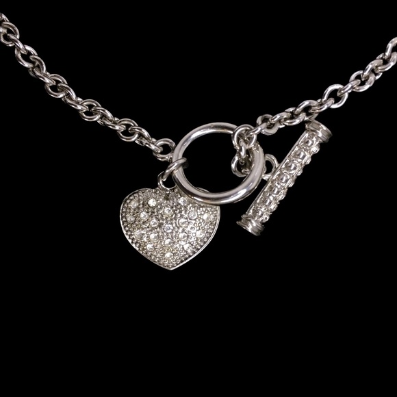 Vintage Silver Tone Rhinestone Encrusted Heart Pendant Toggle Clasp Necklace - Picture 3 of 6